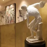 Borghese Contemporary Hotel